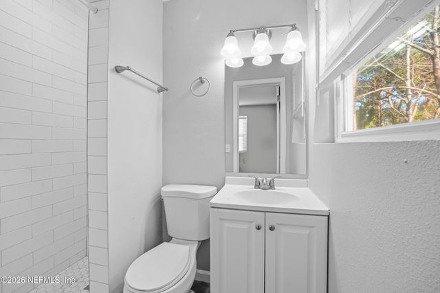 7206 MANITOBA Drive, Jacksonville, FL 32211