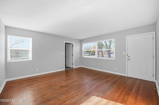 7206 MANITOBA Drive, Jacksonville, FL 32211