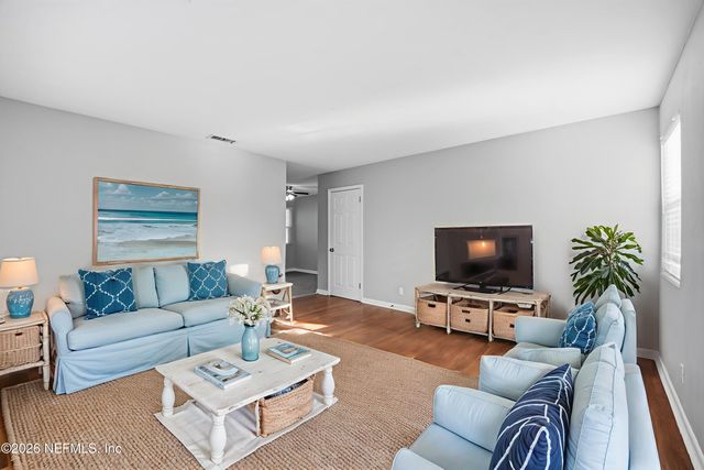 7206 MANITOBA Drive, Jacksonville, FL 32211