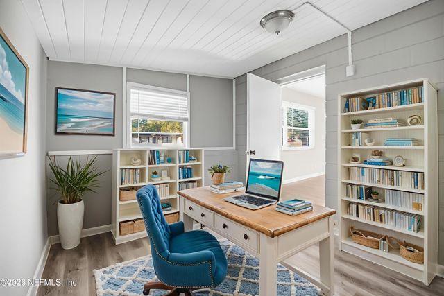 7206 MANITOBA Drive, Jacksonville, FL 32211