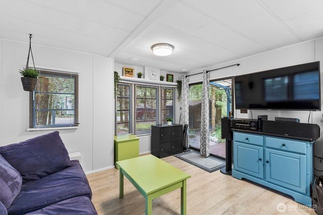 94 4 Christmas Tree Drive, Deming, WA 98244