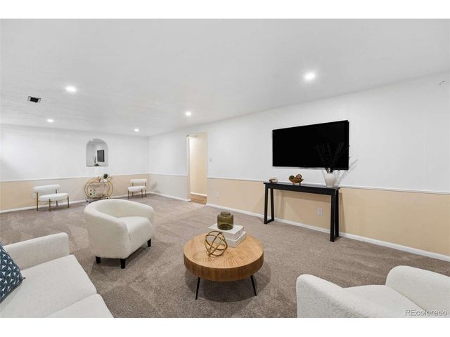 959 S Swadley St, Denver, CO 80228