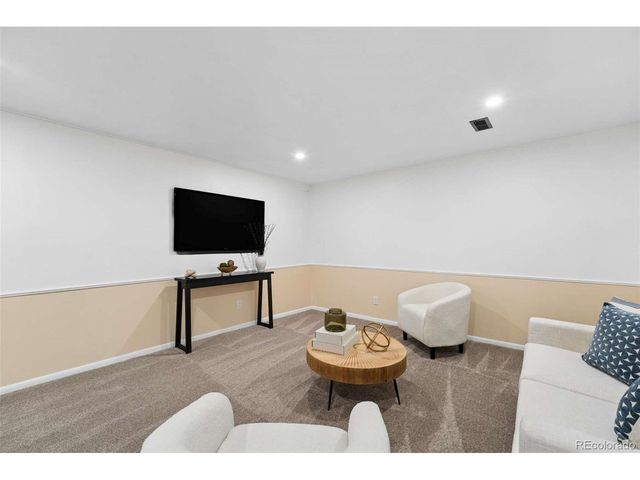959 S Swadley St, Denver, CO 80228