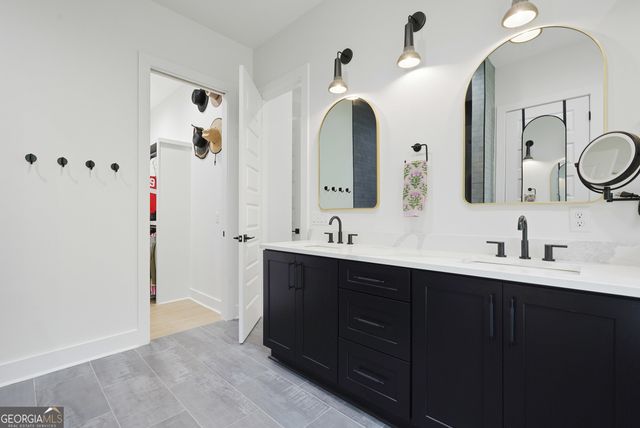 529 Eagle Crest Drive, Waverly, GA 31565