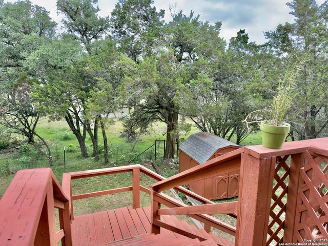277 RIVIERA DR, Canyon Lake, TX 78133
