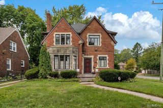 295 Piper Boulevard, Detroit, MI 48215