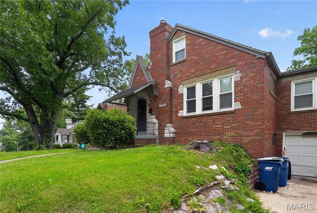 3722 Lawler Drive, St Louis, MO 63121