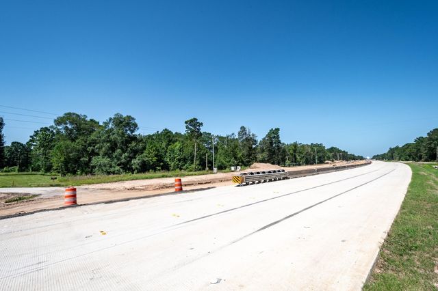 23132 Highway 105, Cleveland, TX 77328