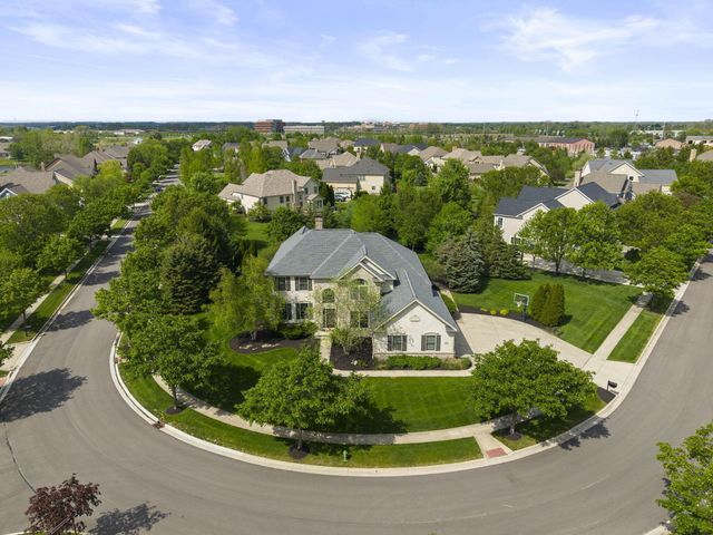 6594 Baronscourt Loop, Dublin, OH 43016