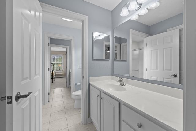 6594 Baronscourt Loop, Dublin, OH 43016