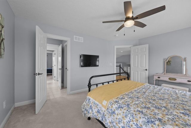 6594 Baronscourt Loop, Dublin, OH 43016