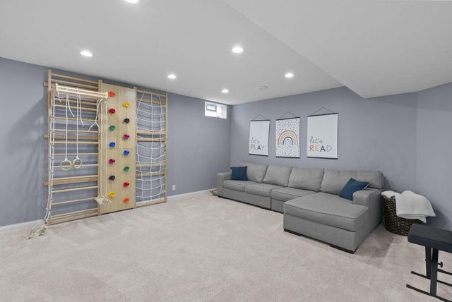 6594 Baronscourt Loop, Dublin, OH 43016