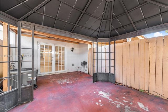 15007 SW 80th Ter 813, Miami, FL 33193