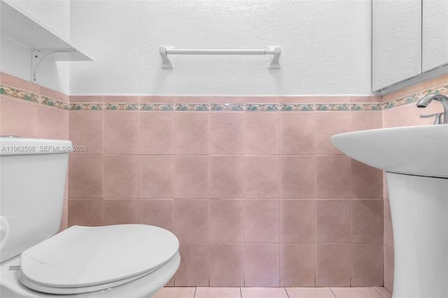 15007 SW 80th Ter 813, Miami, FL 33193