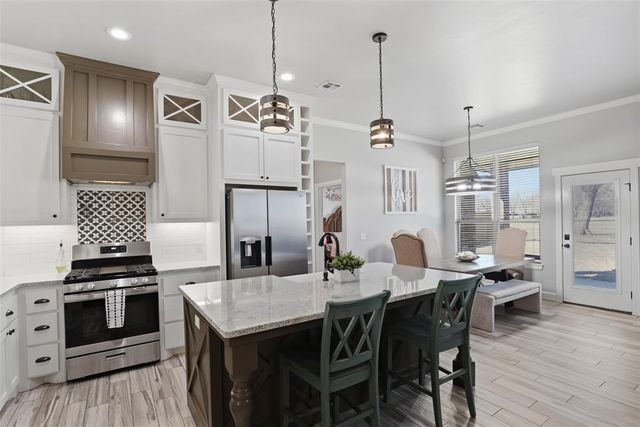 2505 Wayne Cutt Avenue, Yukon, OK 73099