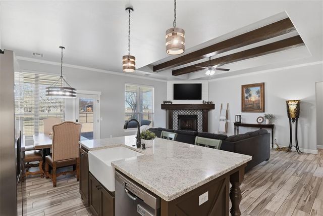 2505 Wayne Cutt Avenue, Yukon, OK 73099