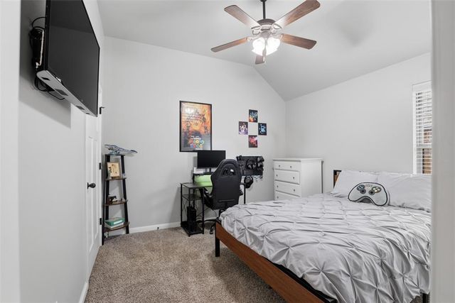 2505 Wayne Cutt Avenue, Yukon, OK 73099