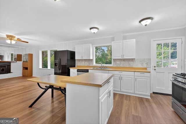 3724 Chavers Place, Stone Mountain, GA 30083