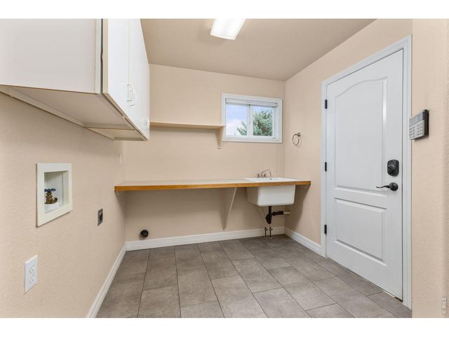 6632 Majestic Dr, Fort Collins, CO 80528