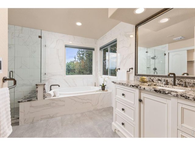6632 Majestic Dr, Fort Collins, CO 80528