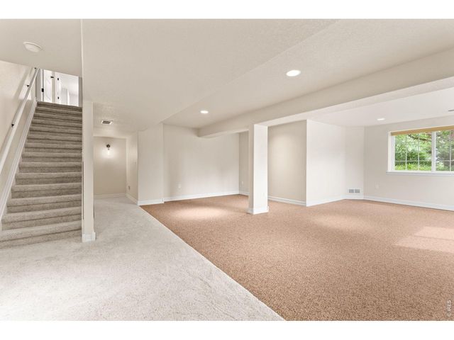 6632 Majestic Dr, Fort Collins, CO 80528