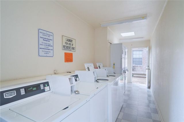 1240 Barton Hills DR 208, Austin, TX 78704