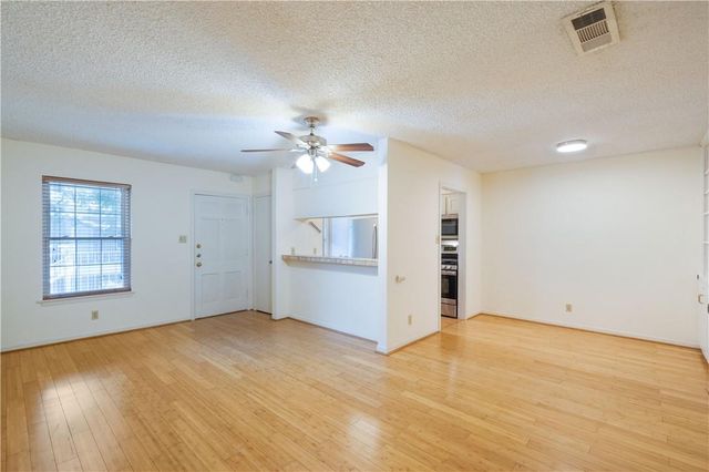 1240 Barton Hills DR 208, Austin, TX 78704