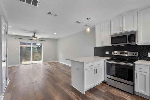 3810 Southway DR 103, Austin, TX 78704