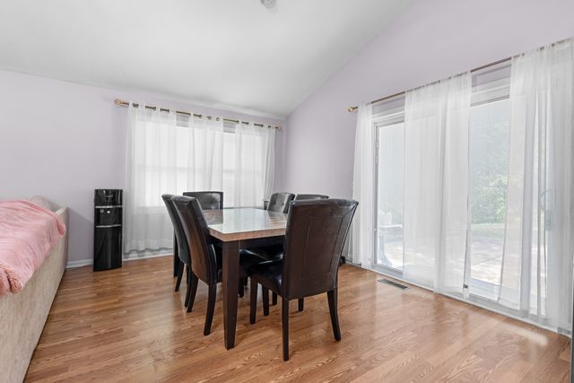 200 Bounty Drive NE, Poplar Grove, IL 61065