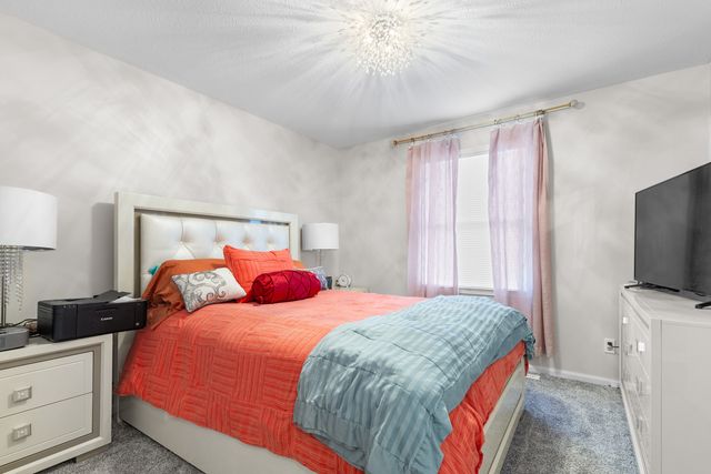 200 Bounty Drive NE, Poplar Grove, IL 61065