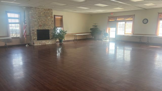 200 Bounty Drive NE, Poplar Grove, IL 61065