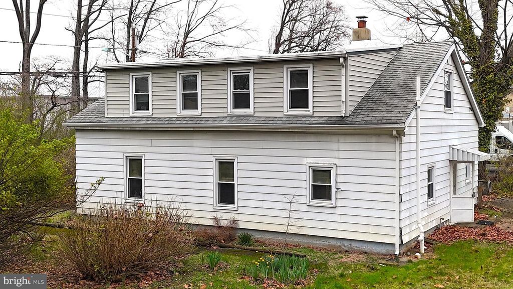 509 WOODLAND AVE, Cherry Hill, NJ 08002