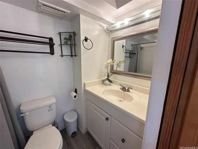 445 Seaside Avenue 3905, Honolulu, HI 96815