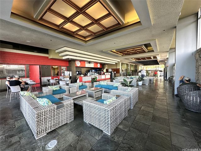 445 Seaside Avenue 3905, Honolulu, HI 96815