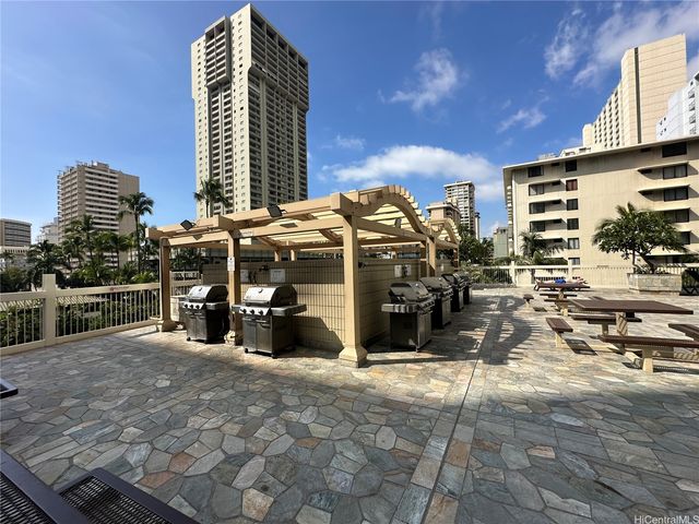 445 Seaside Avenue 3905, Honolulu, HI 96815