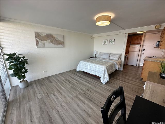 445 Seaside Avenue 3905, Honolulu, HI 96815