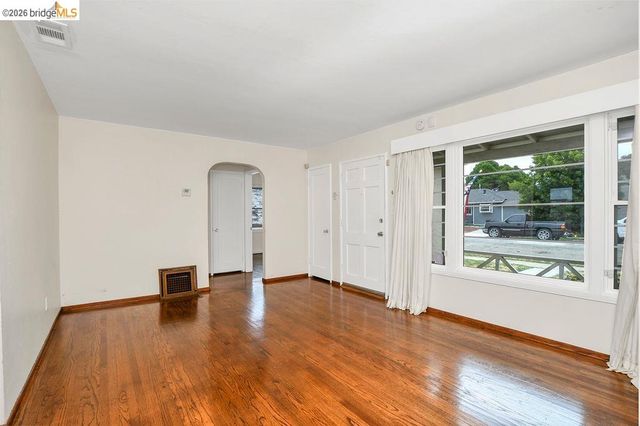 929 31st Street, Richmond, CA 94804