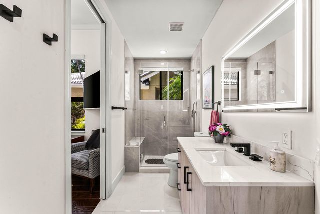 17541 Ashbourne Lane A, Boca Raton, FL 33496