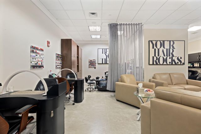 17541 Ashbourne Lane A, Boca Raton, FL 33496