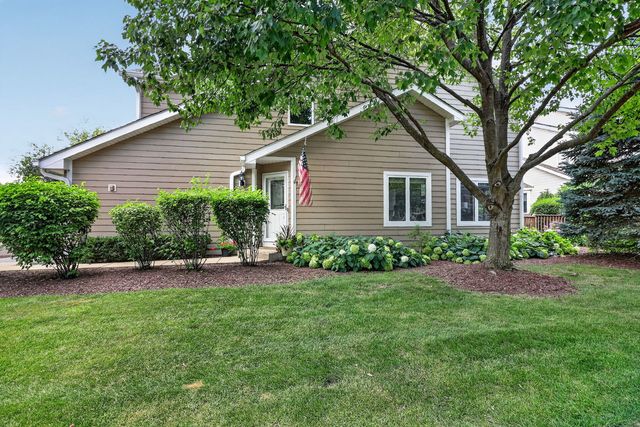 319 Jamatt Court, Naperville, IL 60540