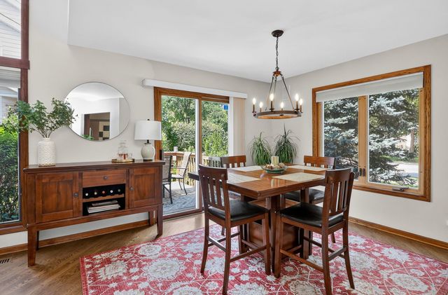 319 Jamatt Court, Naperville, IL 60540
