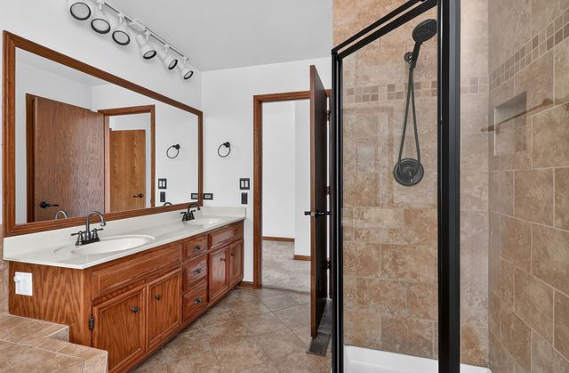 319 Jamatt Court, Naperville, IL 60540