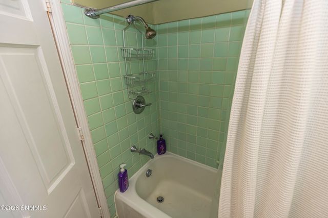 404 N Armijo Street, Las Cruces, NM 88005