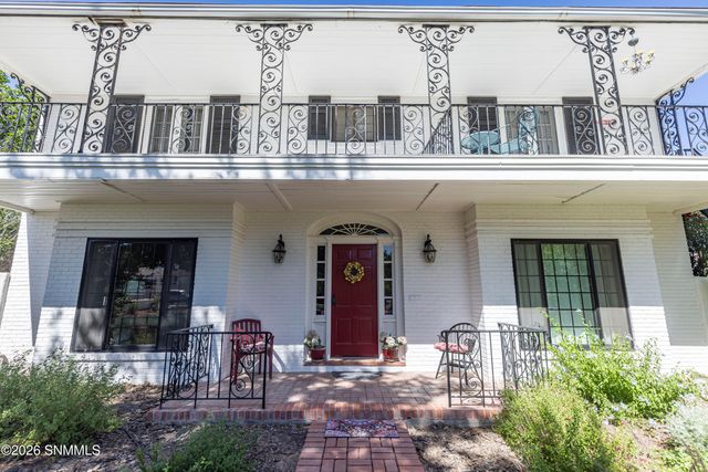 404 N Armijo Street, Las Cruces, NM 88005