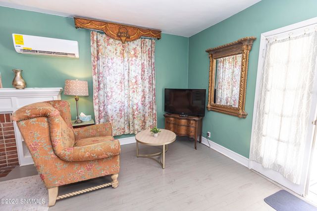 404 N Armijo Street, Las Cruces, NM 88005