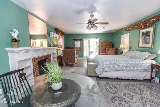 404 N Armijo Street, Las Cruces, NM 88005