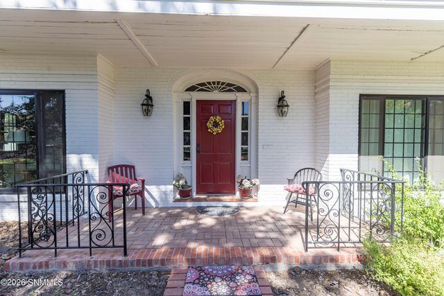 404 N Armijo Street, Las Cruces, NM 88005