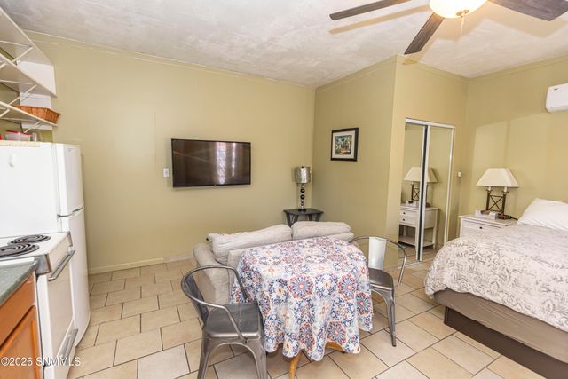 404 N Armijo Street, Las Cruces, NM 88005