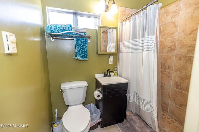 404 N Armijo Street, Las Cruces, NM 88005