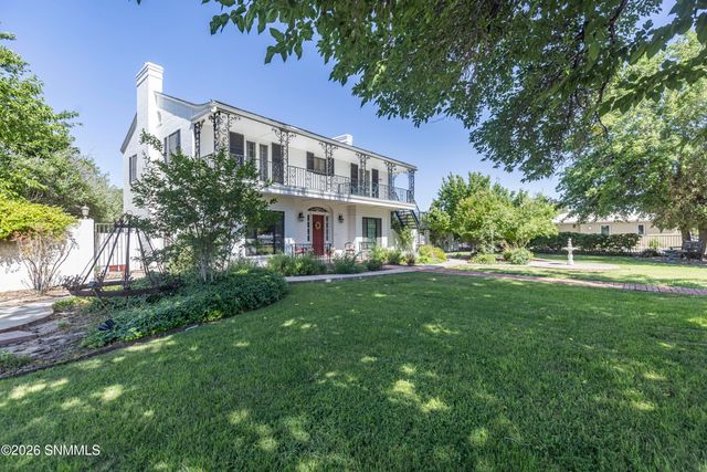 404 N Armijo Street, Las Cruces, NM 88005